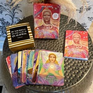 The 22 Archangels Oracle deck